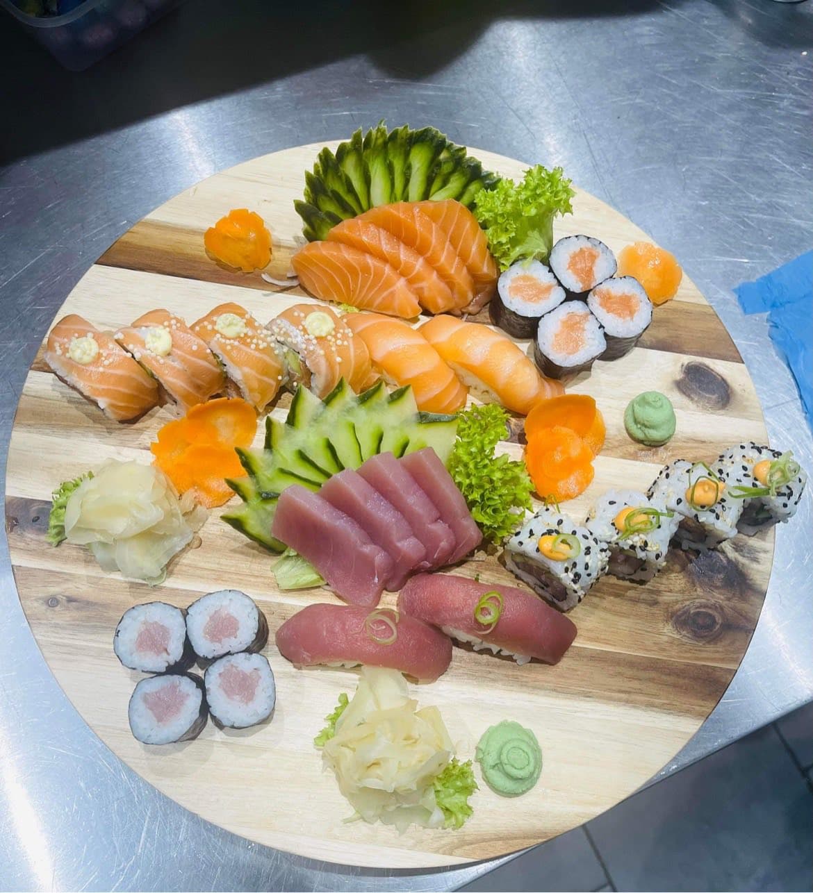 Sushi and Sashimi Platter